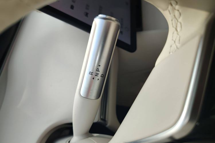 Used Hima Luxeed R7 2024 All-Electric 667 km Max
