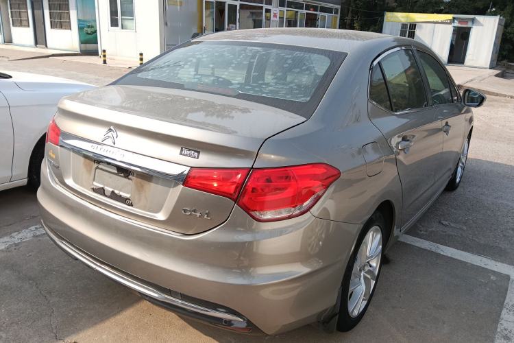 Used Citroen C4L 2014 1.6THP Intelligent Drive Automatic Dynamic Model
