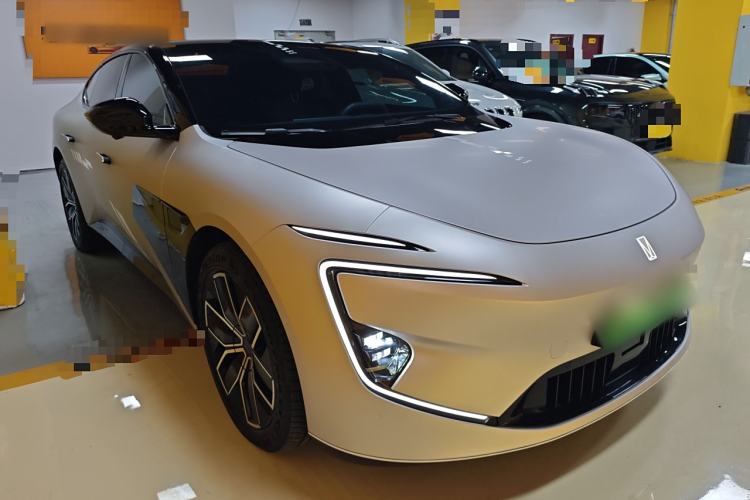 Used  12 2024 650 Three-Laser Four-Wheel Drive Performance Edition
