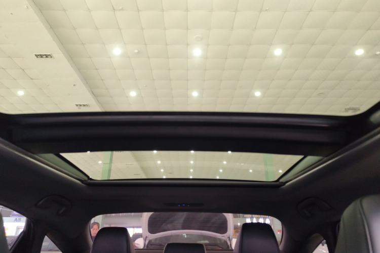 Used Toyota Avalon 2019 Dual-Engine 2.5L XLE Prestige Version China VI Standard