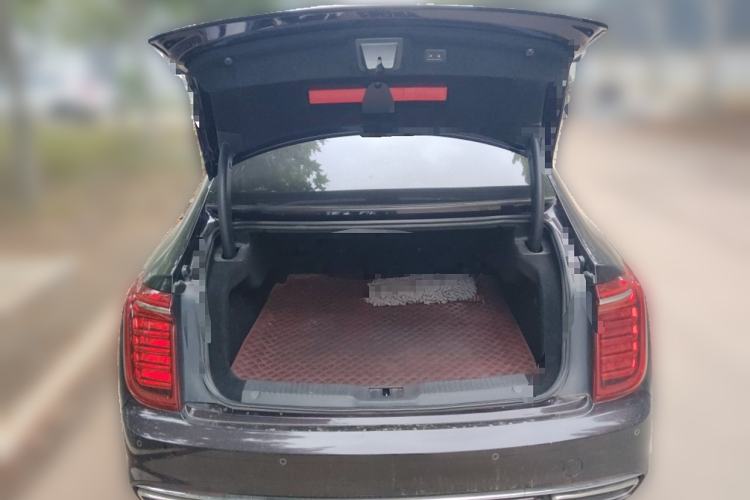 Used Hongqi H9 2020 2.0T Smart Connect Flagship Edition
