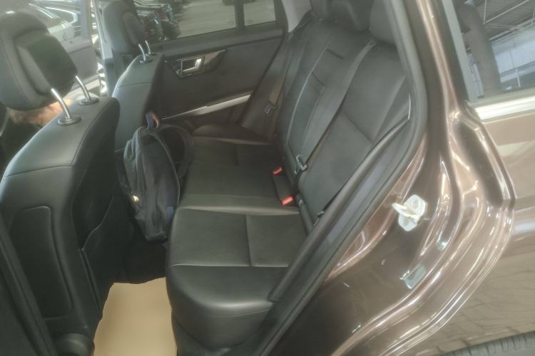 Used Mercedes-Benz GLK-Class 2013 GLK 300 4MATIC Dynamic Sunroof Model
