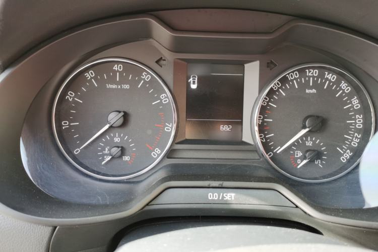 Used Skoda Octavia 2015 1.6L Automatic Yijie Edition
