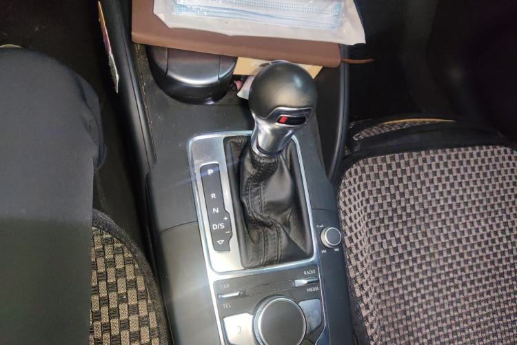 Used Audi A3 2017 Limousine 35 TFSI Sport Edition