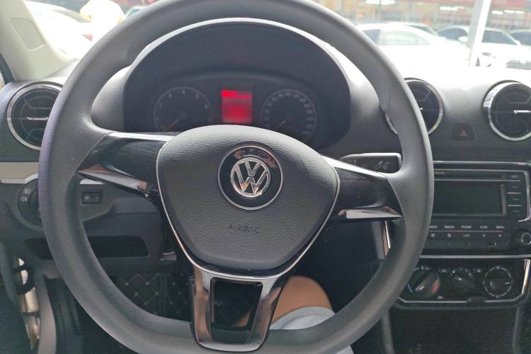 Used Volkswagen Jetta 2017 1.5L Manual Comfort Model
