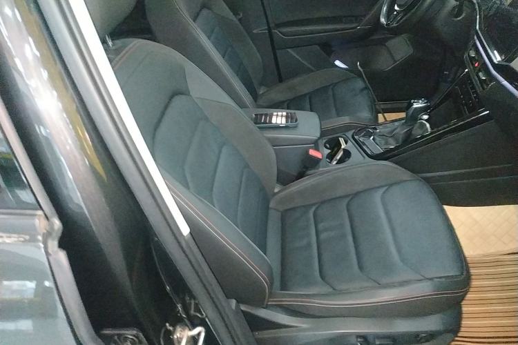 Used Volkswagen Tayron 2020 330TSI Two-Wheel Drive Luxury Smart Connectivity Version