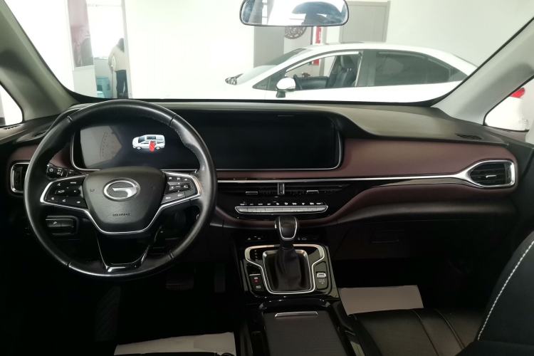 Used GAC Trumpchi M6 2023 PRO 270T DCT Luxury Edition
