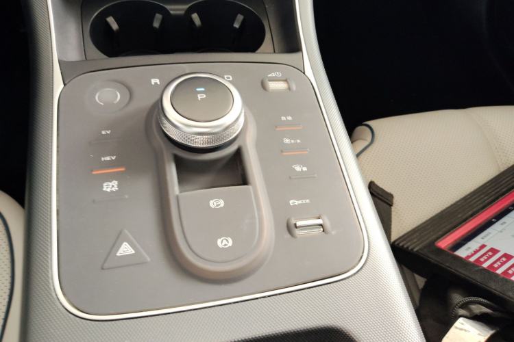 Used BYD Destroyer 05 2024 HONOR Edition DM-i 55KM Luxury Model
