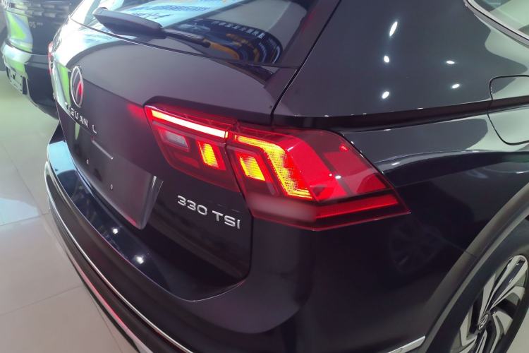 Used Volkswagen Tiguan L 2022 330TSI Automatic Two-Wheel Drive Smart Edition
