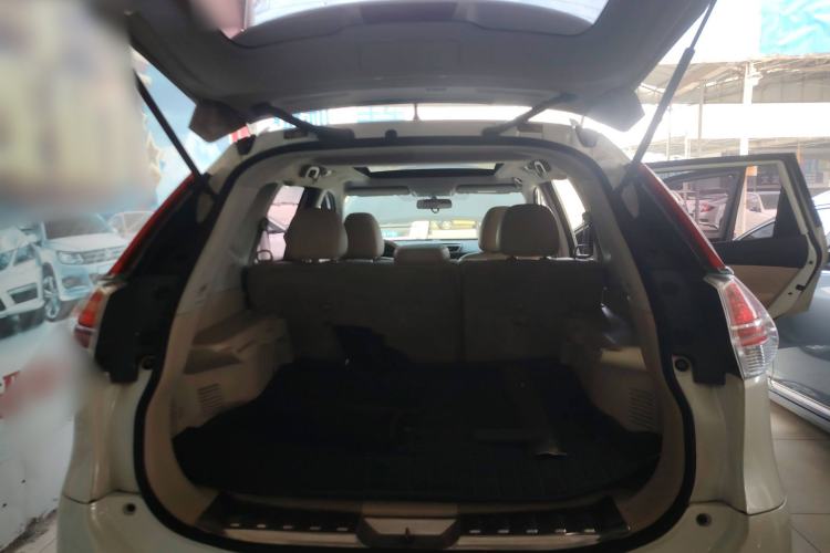 Used Nissan X-Trail 2015 2.0L CVT Comfort MAX Edition 2WD
