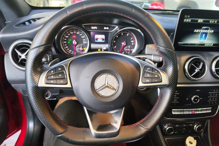 Used Mercedes-Benz CLA 2018 CLA 220 4MATIC
