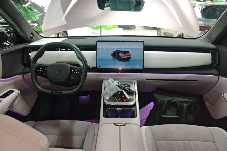 Used VOYAH COURAGE 2024 Four-Wheel Drive Global Edition
