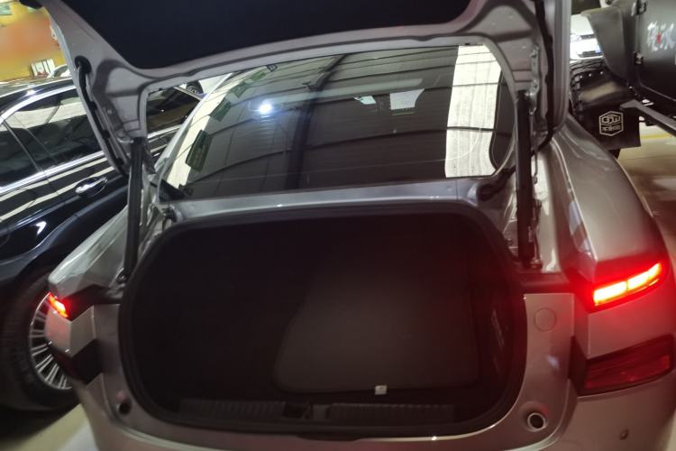 Used XPeng P7 2023 P7i 702 Pro