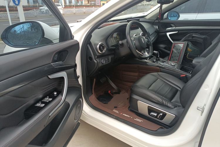 Used Wey VV7 2017 2.0T Ultra-Luxury Version
