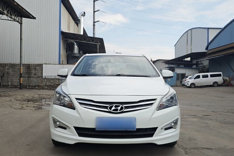 Used Hyundai Verna 2014 1.4L Manual Smart GLS Trim