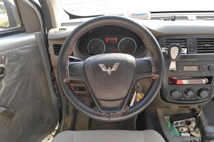 Used Wuling Rongguang V 2019 1.5L Practical Model China VI LAR
