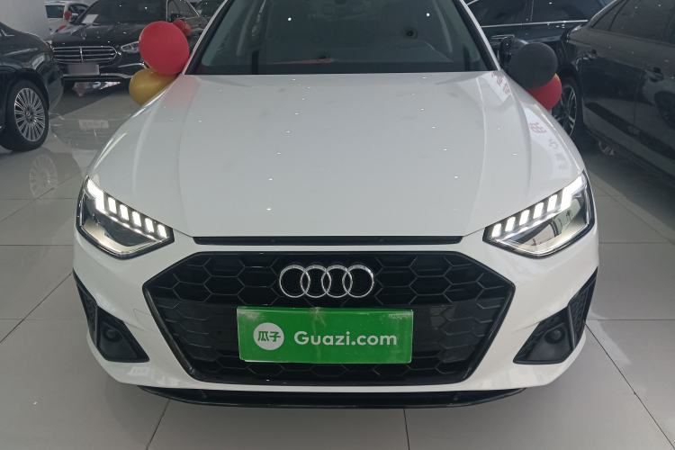 Used Audi A4L 2022 40 TFSI Luxury Dynamic Model
