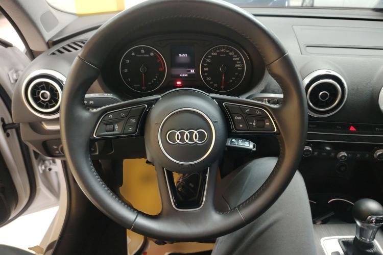 Used Audi A3 2019 Limousine 35 TFSI Style Version China V Emission Standard
