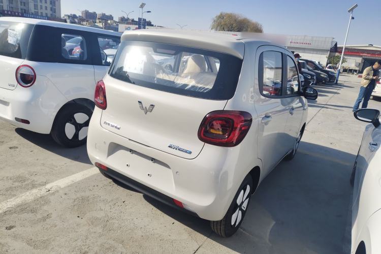 Used Wuling Hongguang MINIEV 2025 Four-Door Version Advanced Edition