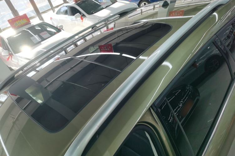 Used Ford Kuga 2018 EcoBoost 180 Two-Wheel-Drive Platinum Edition
