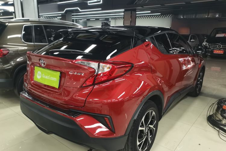 Used Toyota C-HR 2020 2.0L Leading Edition
