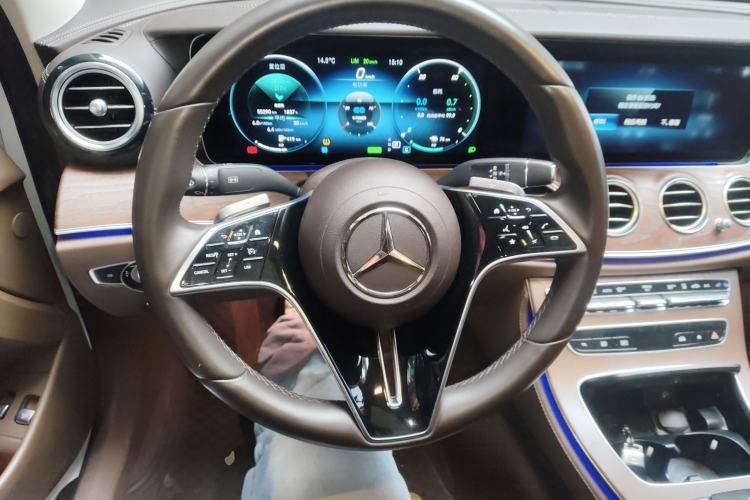 Used Mercedes-Benz E-Class New Energy 2022 Second Facelift E 350 e L Plug-in Hybrid Sedan
