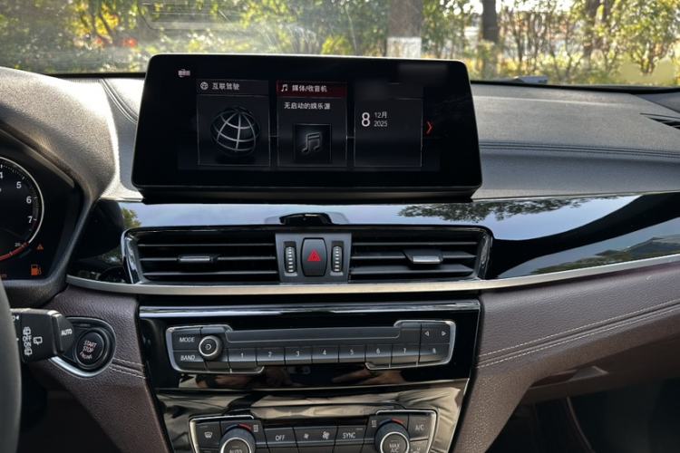 Used BMW X2 2021 sDrive25i Leading Model M Off-Road Package
