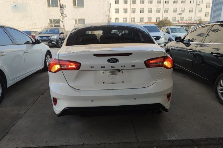 Used Ford Focus 2020 Sedan 1.5L Automatic Sharp Edition

