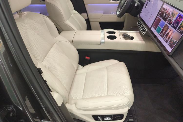 Used Li Auto L7 2023 Max model
