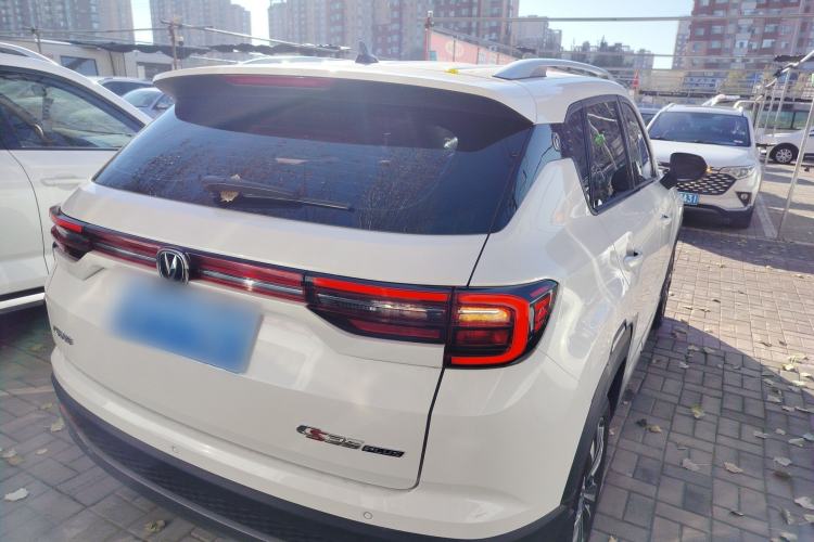 Used Changan CS35PLUS 2021 Honor Million Edition 1.6L Manual Luxury Model
