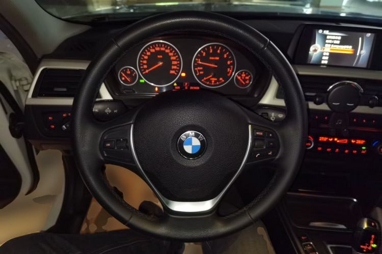 Used BMW 3 Series 2015 320Li Luxury Edition Fashion Model