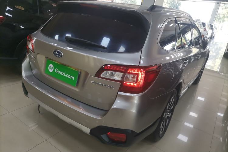 Used Subaru Outback 2017 2.5i Sport Navigation Edition with EyeSight
