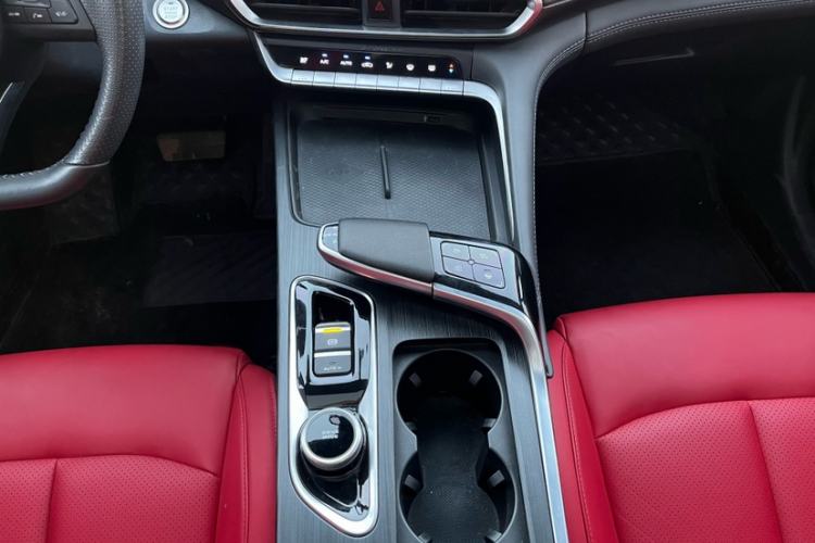 Used Changan UNI-T 2020 1.5T Flagship Version
