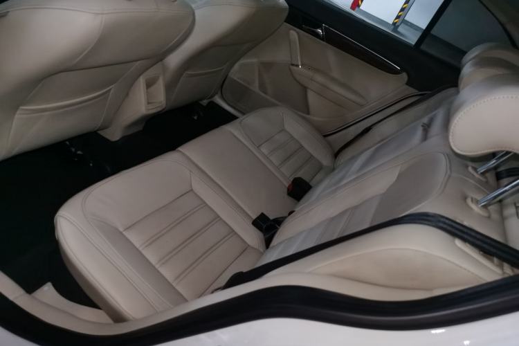 Used Volkswagen Lavida 2013 1.4TSI DSG Luxury Edition
