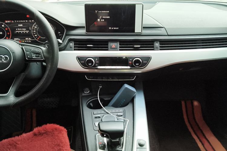 Used Audi A4L 2019 40 TFSI Fashion Version China V