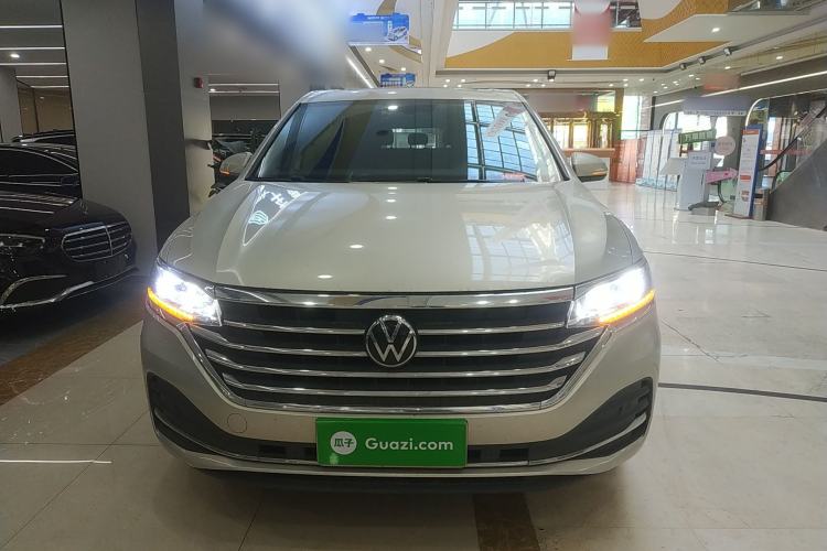 Used Volkswagen Viloran 2020 330TSI Luxury Edition
