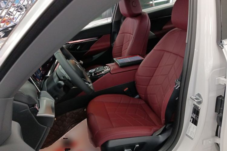 Used BMW 5 Series 2025 525Li M Sport Package