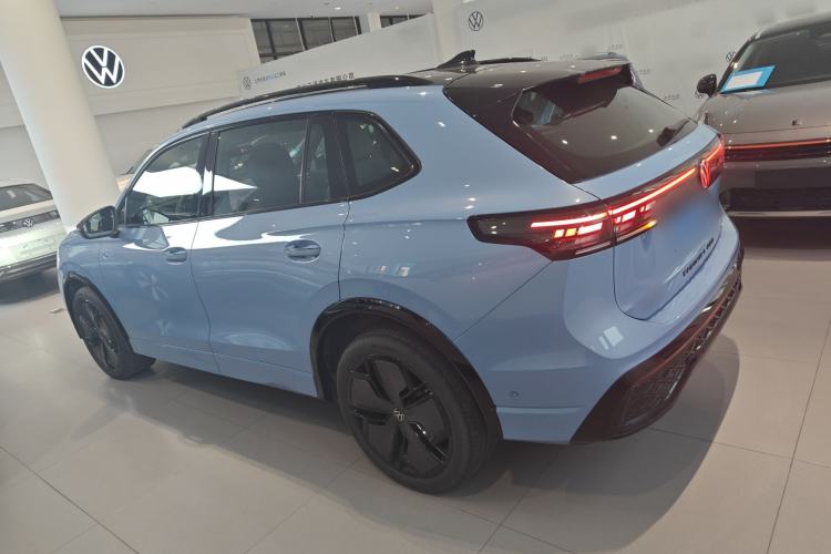 Used Volkswagen Tiguan L 2024 PRO 380TSI Four-Wheel Drive R-Line Prestige Edition
