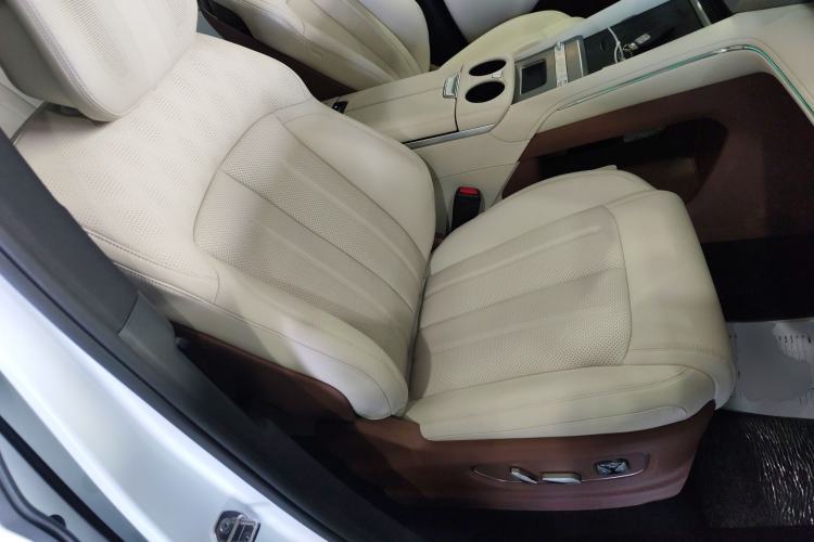 Used BYD Xia 2025 DM-i 1.5T 180km Excellence Model
