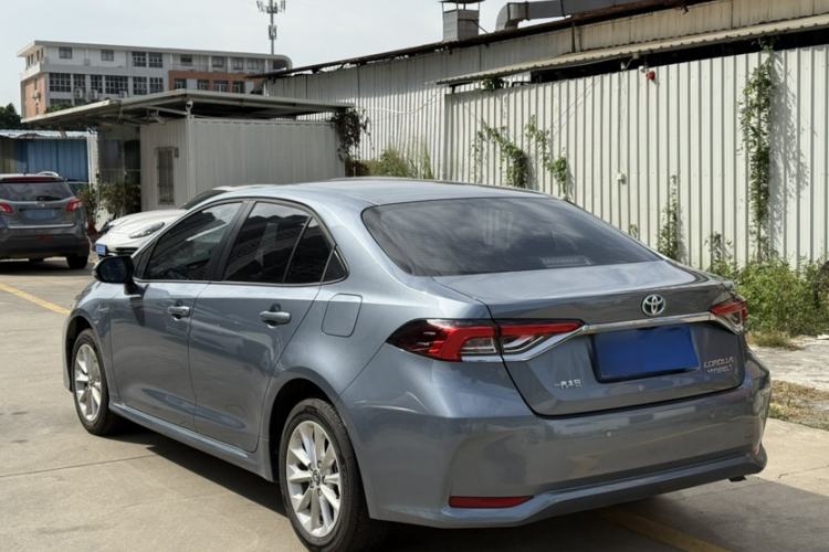 Used Toyota Corolla 2021 Dual-Motor 1.8L E-CVT Elite Edition
