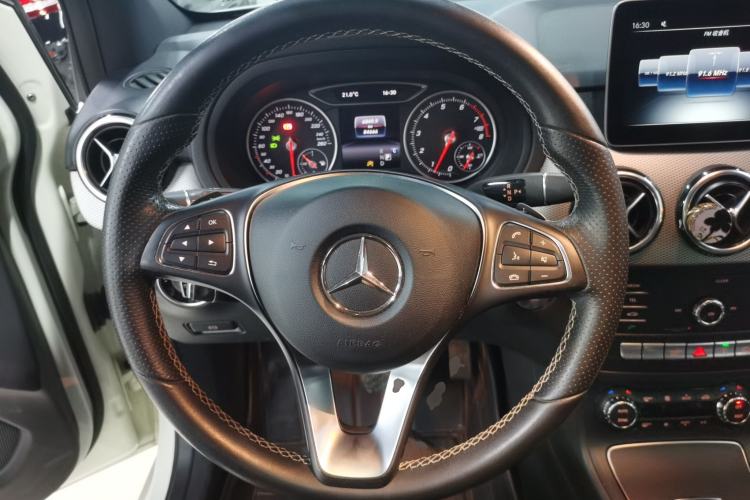 Used Mercedes-Benz B-Class 2019 B 200 Fashion Model