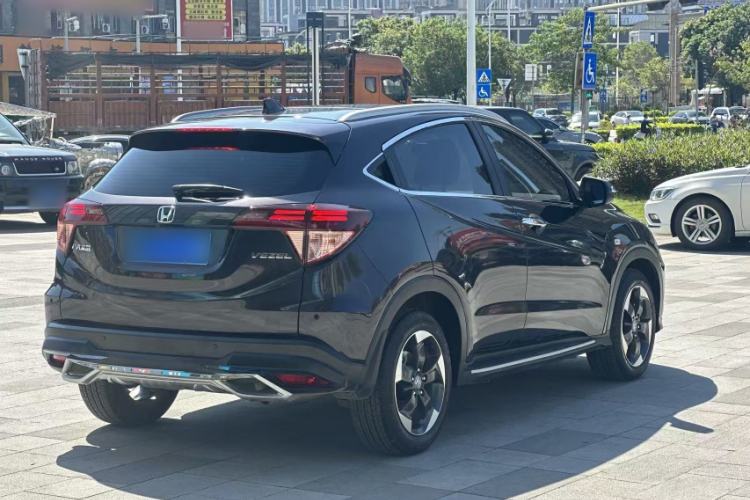 Used Honda Vezel 2017 1.8L CVT Front-Wheel Drive Pioneer Edition
