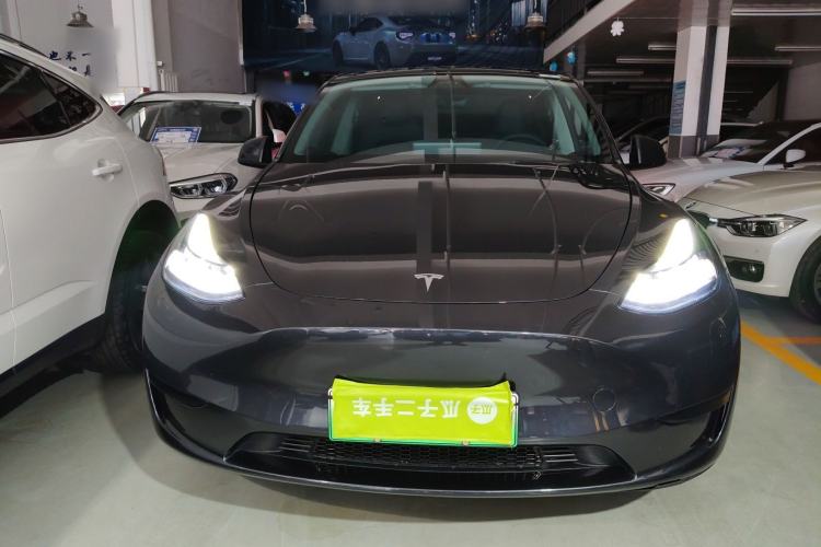 Used Tesla Model Y 2024 Rear-Wheel-Drive Version
