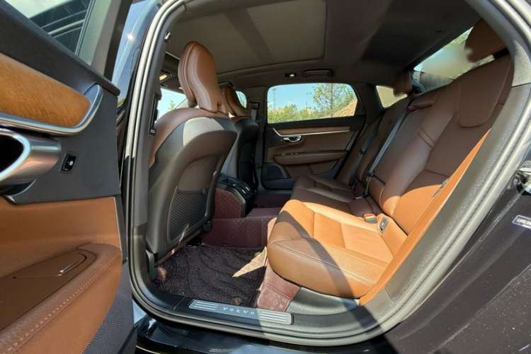 Used Volvo S90 2022 B5 Zhiyi Luxury Edition
