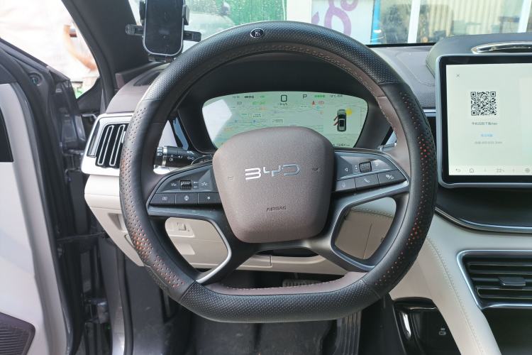 Used BYD Song PLUS New Energy 2025 EV Intelligent Driving Edition 520km Luxury Model