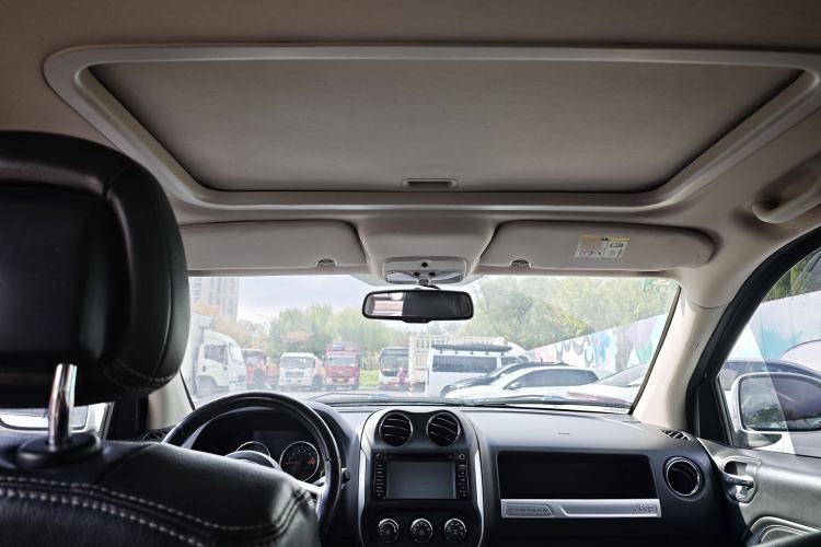 Used  Compass 2014 Revised Version 2.4L Four-Wheel Drive Comfort Edition