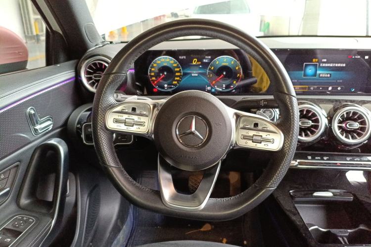 Used Mercedes-Benz A-Class 2021 A 200 L Sport Sedan Fashion Model
