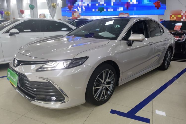 Used Toyota Camry 2021 2.5G Luxury Edition
