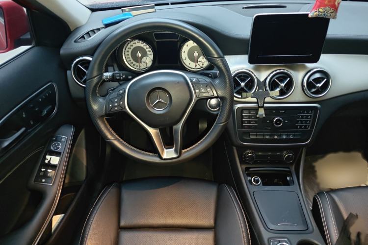 Used Mercedes-Benz GLA 2016 GLA 200 Fashion Model