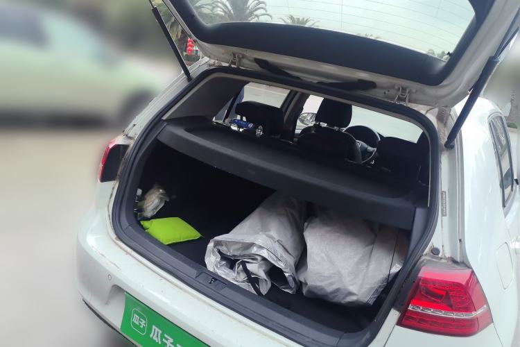 Used Volkswagen Golf 2014 1.6L Manual Fashion Edition